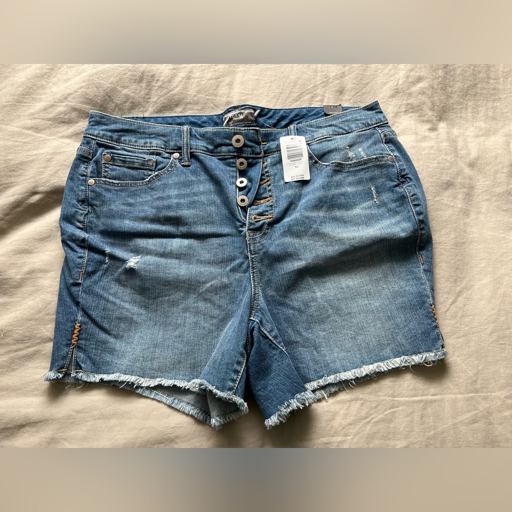 Torrid shorts, size 14.